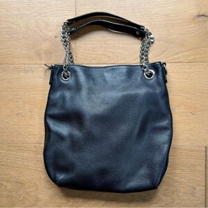 Micheal Kors Jet Set Travel Black Chain Pebbled Leather Shoulder Crossbody Bag